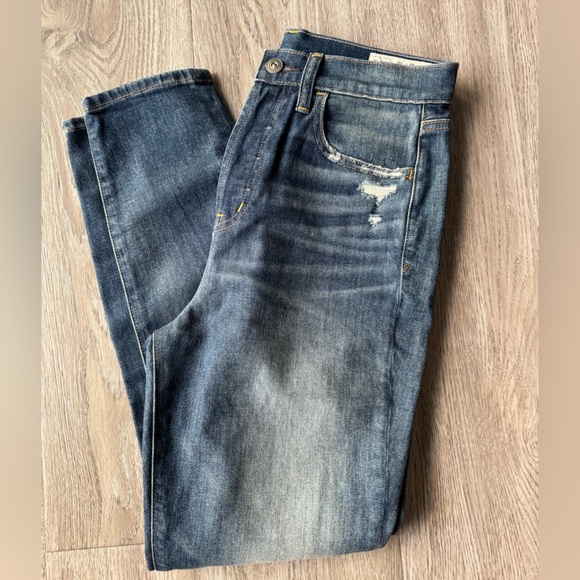 GAP Women’s Sky High True Skinny Jeans 1969 with button front  - Size 4/27 R - Picture 1 of 5